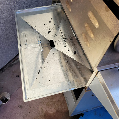 Grease Tray with Adjustable Width (84 cm to 91 cm) x 36 cm for Grills from Biltema, Lucifer, Napolean, Landmann and Many More, Fits Universally