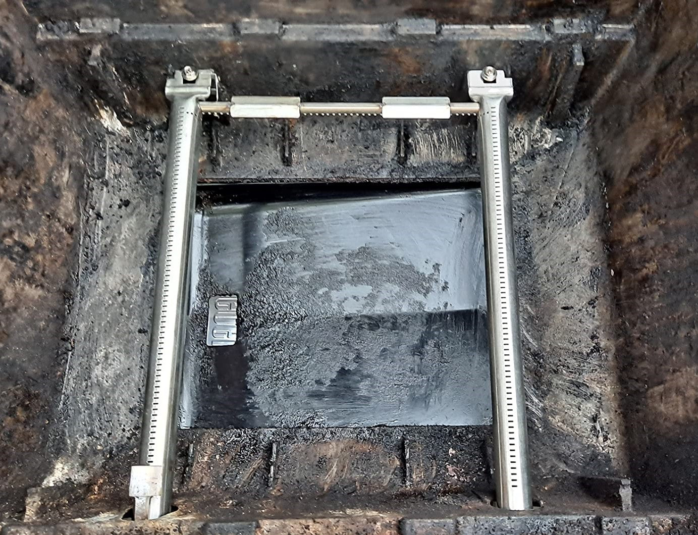 69785 Replacement Burners for Weber Spirit 200 and Weber Spirit II 200 Series (E-210, E-220, S-210, S-220 Gas Grills) (Front-Mounted Burner Control), 46cm